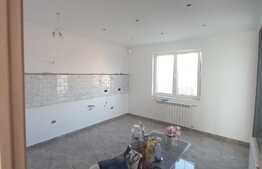 Vila spatioasa cu finisaje moderne, 120mp utili, 540 mp teren, Stupini