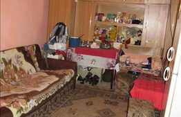 Garsoniera, 25 mp, semidecomandat, zona strazii Bucuresti