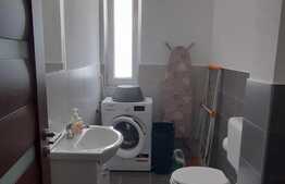Apartament 3 camere , 71 mp .