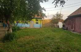 Teren intravilan cu casa renovabila, 5200 mp, Jucu de Mijloc