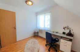 Oportunitate! Triplex cu 3 camere si gradina! Zona Eroilor!