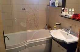 3 camere, 53 mp, decomandat, etaj intermediar, zona Piata Abator