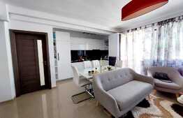 Apartament 3 camere, 75mp, 2 balcoane, garaj, zona Sub Cetate!