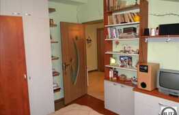 Vanzare mansarda cu 2 camere, 50.71 mp plus balcon, zona Florilor!