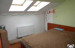 Vanzare mansarda cu 2 camere, 50.71 mp plus balcon, zona Florilor!