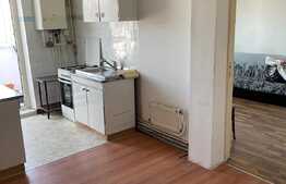 Apartament 2 camere , decomandate , zona strazii ION MESTER!