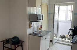 Apartament 2 camere , decomandate , zona strazii ION MESTER!