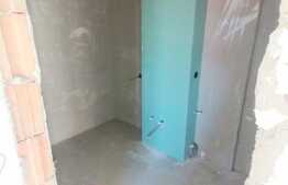 Apartament 3 camere cu CF , 53 mp, balcon, parcare , zona strazii Teilor!