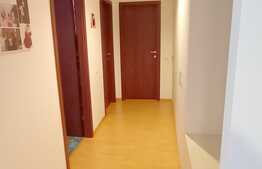 Apartament cu finisaje de lux , 3 camere, 80 mp, terasa, parcare , zona Ansamblului Rezidential Iris