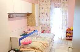 Apartament cu finisaje de lux , 3 camere, 80 mp, terasa, parcare , zona Ansamblului Rezidential Iris