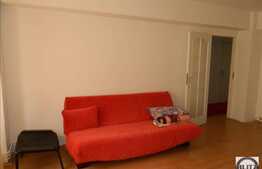 Apartament cu 3 camere, 78 mp, decomandat, parcare, zona Piata Marasti