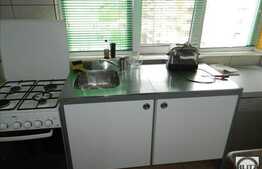 Apartament cu 3 camere, 78 mp, decomandat, parcare, zona Piata Marasti