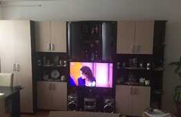 Apartament 3 camere ,65 mp !