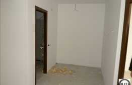 2 camere, 58 mp, 2 balcoane, zona nou dezvoltata,semifinisat,pret bun cu parcare