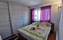 Apartament de 2 camere, decomandat, 49 mp, etaj intermediar, zona Piata Flora
