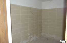 Vanzare 2 camere, 58 mp plus 2 balcoane, finisaje noi, zona Florilor!