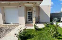 Casa individuala LA CHEIE, 377 mp teren, 150 mp, panorama, garaj! La 3 minute de Vivo 