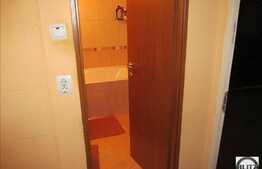 Vanzare apartament 4 camere, decomandat, 80 mp utili, zona Piata Cipariu