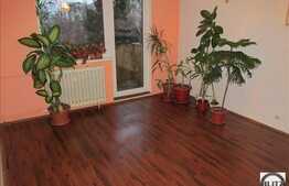 Vanzare apartament 4 camere, decomandat, 80 mp utili, zona Piata Cipariu