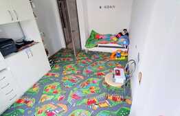 Apartament luminos cu 3 camere, 2 bai, etaj intermediar, zona verde, parcare acoperita! Zona Stejarului!