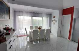 Penthouse, 155mp, 4 camere, 2 locuri de parcare, zona Avram Iancu