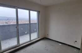 Apartament 3 camere, 77mp + terasa 67 mp,incalzire in pardoseala