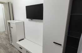 Apartament cochet de 3 camere, loc de parcare, zona VIVO!