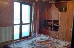 Casa de vanzare, 160 mp, teren aferent 500 mp, zona accesibila!