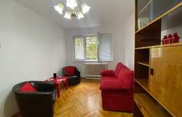 Apartament cu 3 camere, decomandat, 60 mp, zona străzii Azuga