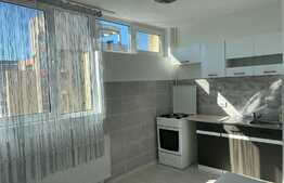 Garsoniera semidecomandata de 32 mp, zona Minerva, pe etaj intermediar