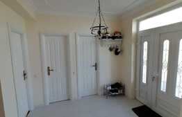 Casa individuala la cheie, 177 mp utili, 1300 mp teren, zona Baciu