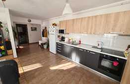 Apartament modern, 58mp, etaj 3, loc parcare! Zona strazii Florilor! 