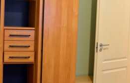 Apartament de 3 camere, 55 mp, parcare, zona strazii Aurel Vlaicu