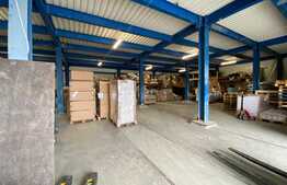 Hala industrială pretabilă pentru depozitare sau activități propii, 400 mp, parcari, Floresti! 