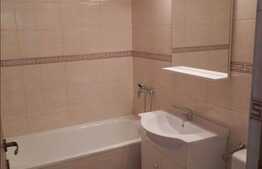 2 camere, 51 mp, balcon inchis, zona strazii Horea