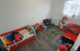 Apartament modern, cu 3 camere, 56mp + terasa 25mp, parcare, in zona strazii Oasului