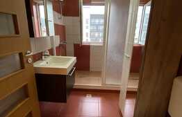 Apartament 2 camere, cochet, 57 mp, AC, parcare, Floresti!