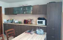 Casa de vanzare, 92 mp utili, teren aferent 265 mp, zona linistita, curte, acces comun!