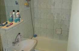 1 camera, 23 mp, semidecomandat, mobilat, zona strazii Cernei