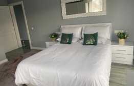 Casa cuplata finisata,superba,133 mp utili, 200 mp teren, locatie excelenta,acces facil