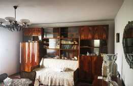 Apartament la casa cu 3 camere ultracentral