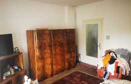 Apartament la casa cu 3 camere ultracentral