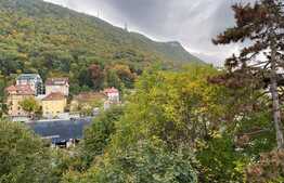 Apartament 2 camere, central, semidecomandat, 52 mp .