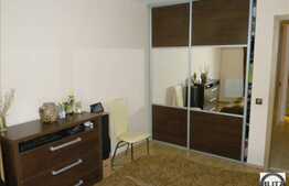 3 camere, 84 mp + 30 mp POD, 12 mp balcon plus 20 mp TERASA! Loc parcare!