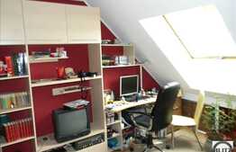 3 camere, 84 mp + 30 mp POD, 12 mp balcon plus 20 mp TERASA! Loc parcare!