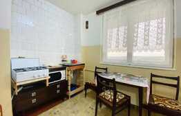 Apartament de 2 camere, 50 mp, balcon 8 mp, zona Transylvania College