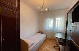 Apartament 3 camere, decomandat, 70 mp, parcare, zona Calea Floresti