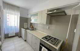 Apartament 3 camere, decomandat, 70 mp, parcare, zona Calea Floresti