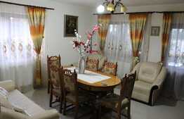 Vila de lux cu vedere panoramica spre Tampa, 260mp utili, 500mp teren