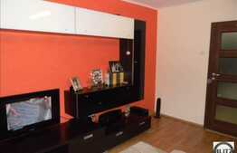 Vanzare 2 camere decomandate, in zona Casa Radio. Loc de parcare de la primarie!